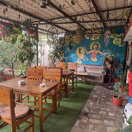 Birds Nest Hostel Kathmandu Buitenkant foto