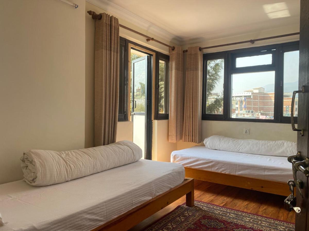 Birds Nest Hostel Kathmandu Buitenkant foto